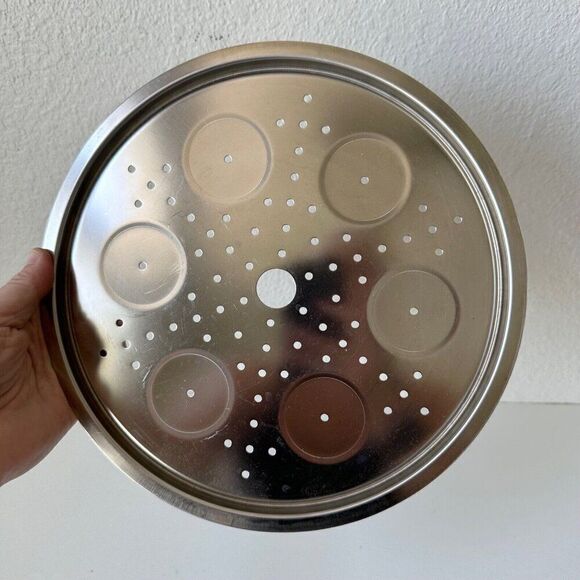 Saladmaster 10.5" Utility Rack Steamer Insert for 11" Skillet & 6.5Qt Stock Pot - Picture 3 of 6